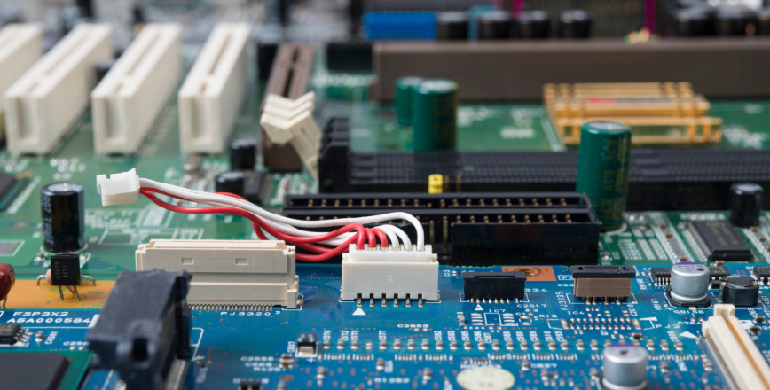 計測機器_光アクティブコネクタ(AOC)_LP画像サイズ_EMCBD-3-868x440 Problem03